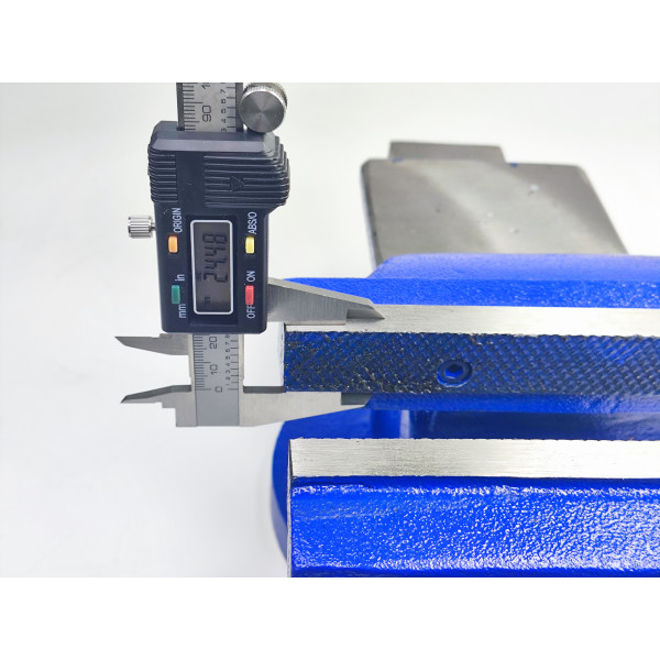 Чугунные тиски с фиксированным основанием 200 мм Profline 83200