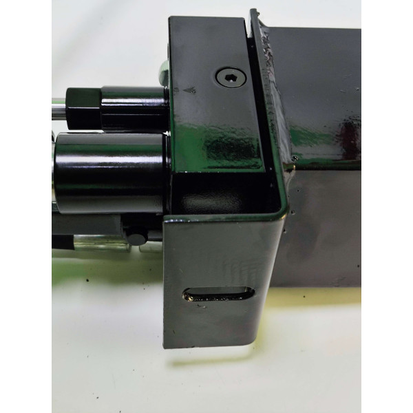 Насос гидравлический вертикальный двоштоковий к прессу 50 тонн Profline 97099 