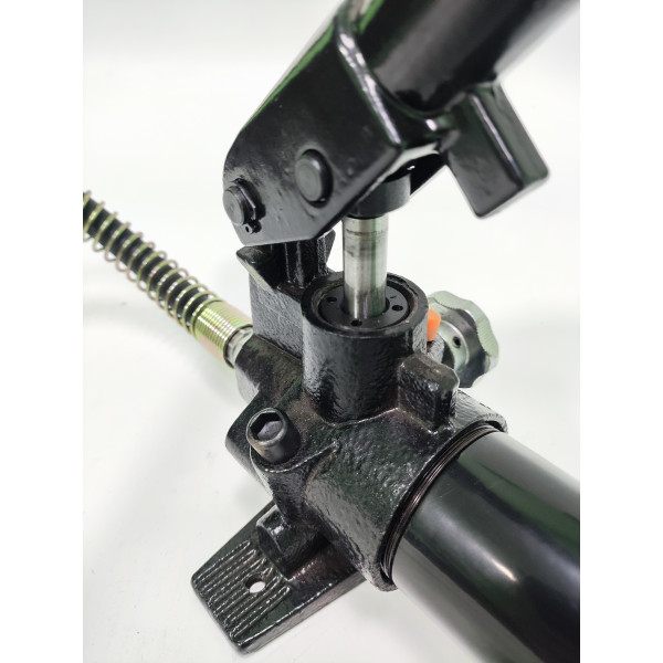 Насос гідравлічний 10 тонн Profline 97105