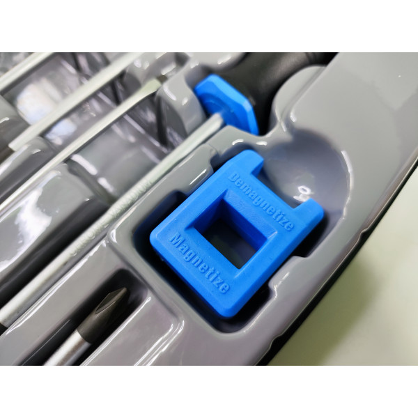 Набор отверток профессиональных в кейсе 7 ед. с намагничивателем Profline 63108