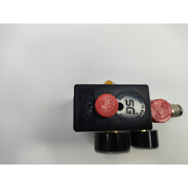 Прессостат к компрессору (2 манометра, редуктор 1 выход быстросъем ) Profline 7320A