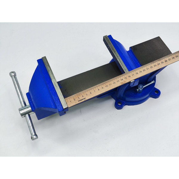 Тиски слесарные поворотные 150 мм Profline 84150