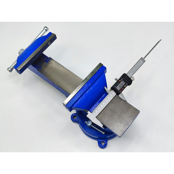 Тиски слесарные поворотные 150 мм Profline 84150