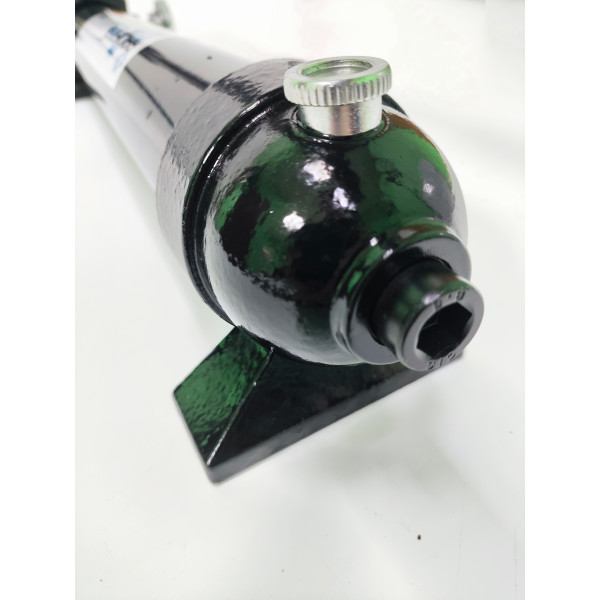 Насос гидравлический 10 тонн + Цилиндр гидравлический для пресса с манометром 10 т. Profline 97105-103