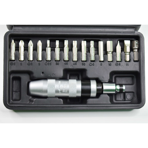 Отвертка ударно-поворотная с насадками 17 ед. Aeroforce AE-S5171