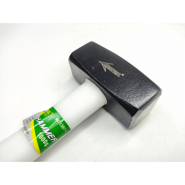 Кувалда 1000 г, ручка из фибергласса Aeroforce AE-1307-1